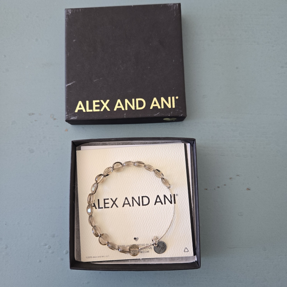 Alex and Ani Embrace the positivity Beaded Bracelet Vintage.